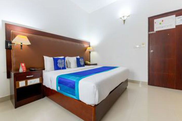 Room 8 of 20
