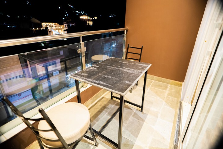 Terrace/Patio 25 of 42