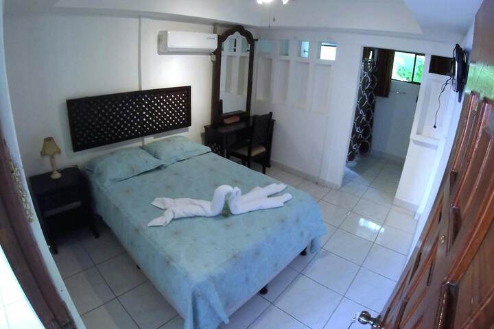Room 14 of 29