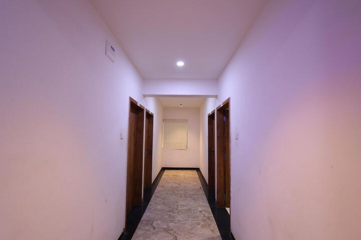 Hotel Interior 3 of 38