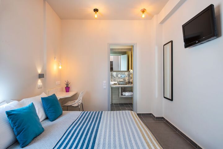 Room 10 of 58