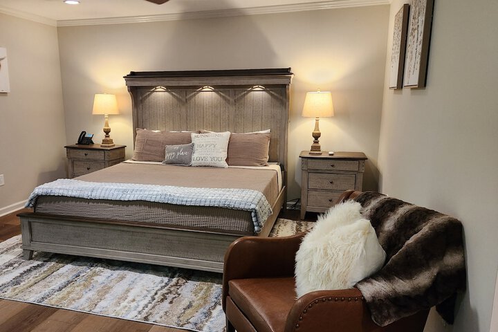 Quadruple King Size Bed (48 of 55)