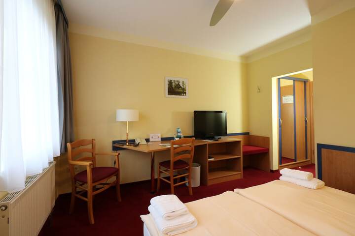 Room 17 of 71
