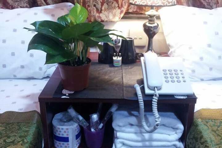 Room amenity