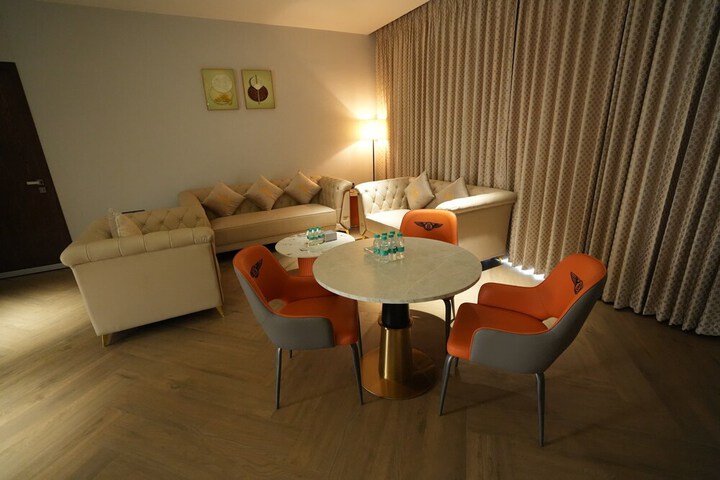 Room 18 of 31