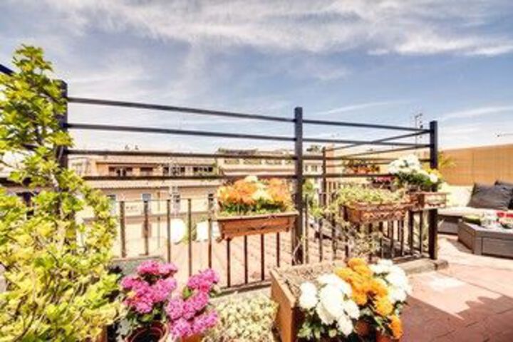 Terrace/Patio 328 of 330