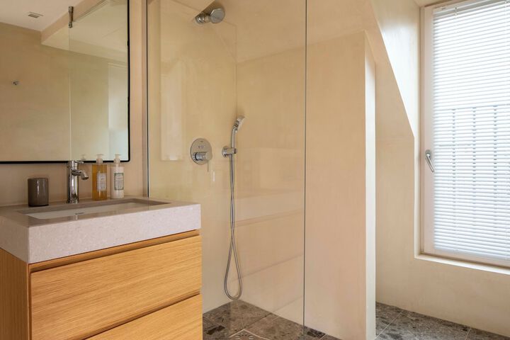 Bath Photo
