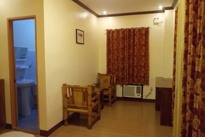Room 2 of 13