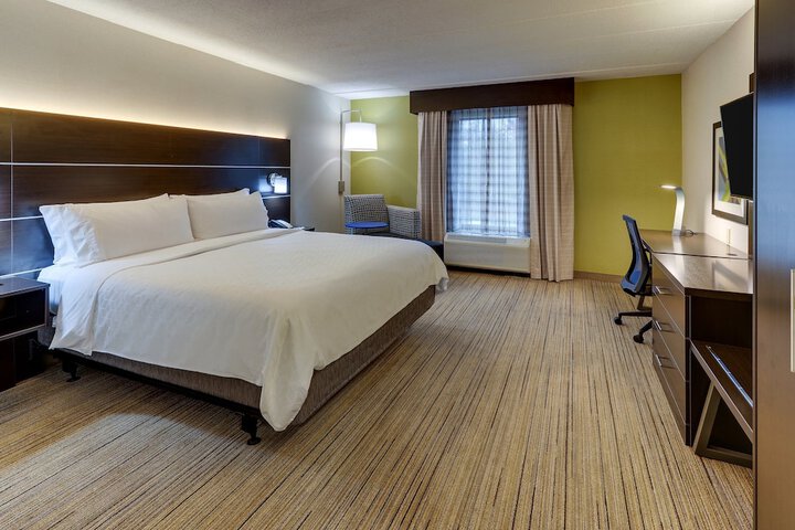Standard | King Bed (26 of 30)