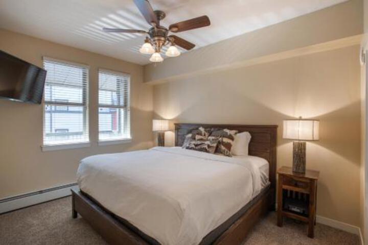 Charming Fraser Crossing Founders Pointe condo with Easy Gondola Access condo in Winter Park, CO
