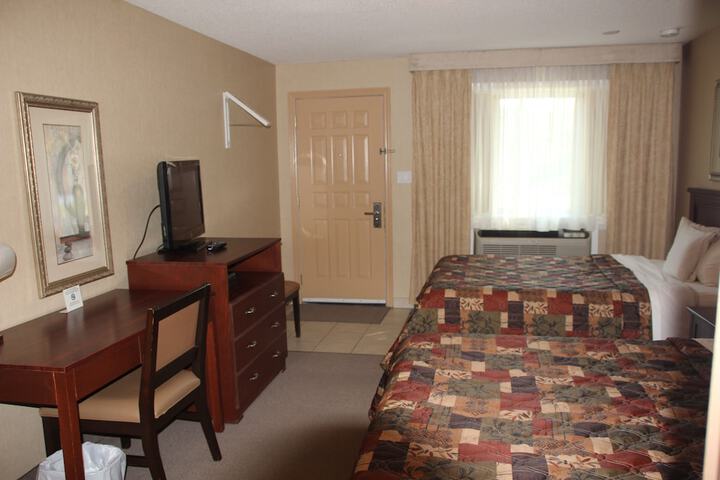 Room 9 of 27