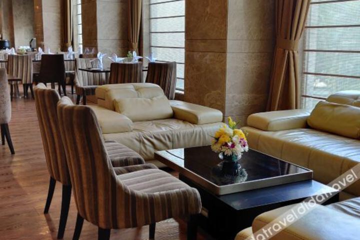 Hotel Interior 11 of 51