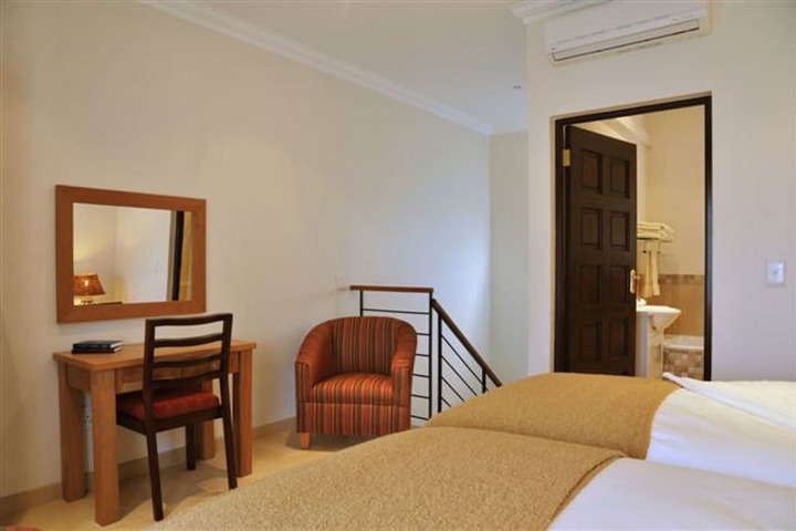 Room 7 of 35