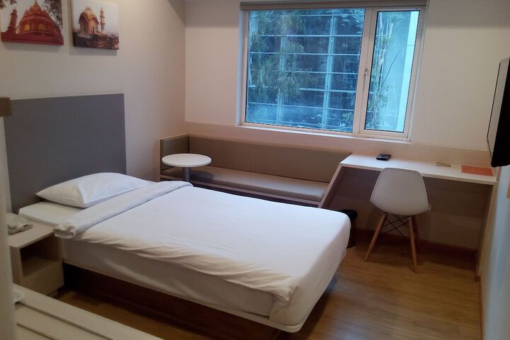 Room 14 of 43