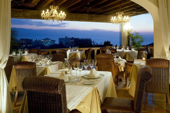 Dining 123 of 169