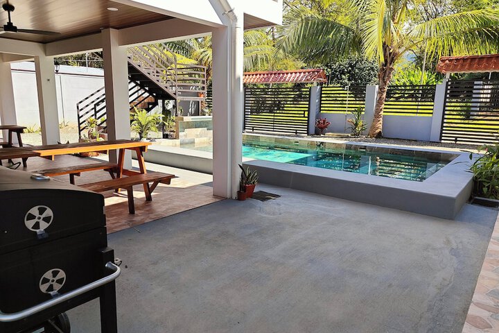 Pool 5 of 16