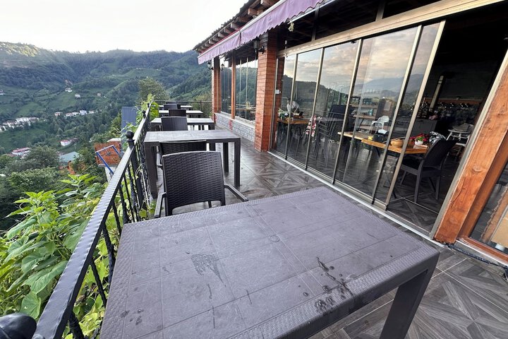 Terrace/Patio 25 of 26