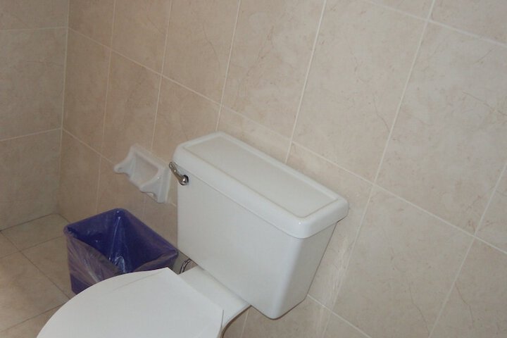 Room 12 of 20