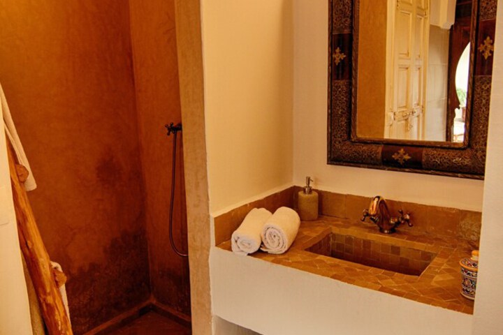 Clean Restrooms