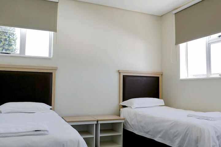 Room 115 of 343
