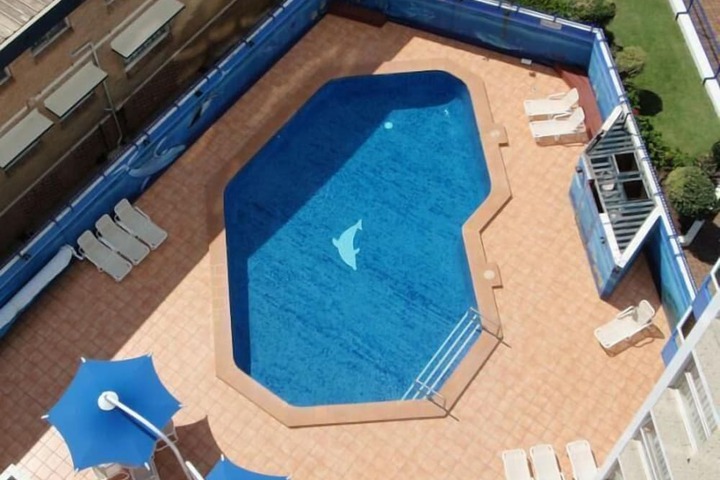 Hotel with Pool