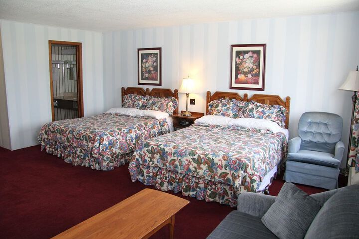 Room 9 of 19