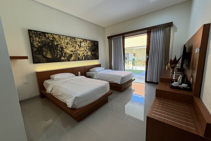 Room 22 of 74