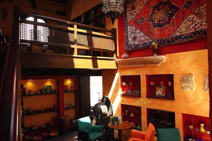 Hotel Lobby