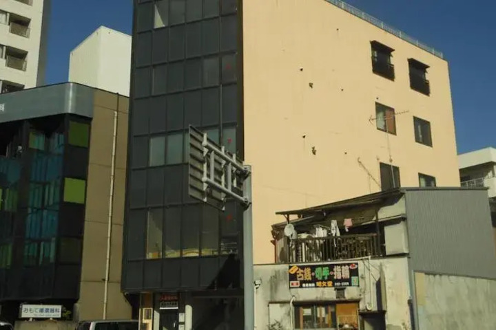 MOMOTARO INTERNATIONAL HOUSE