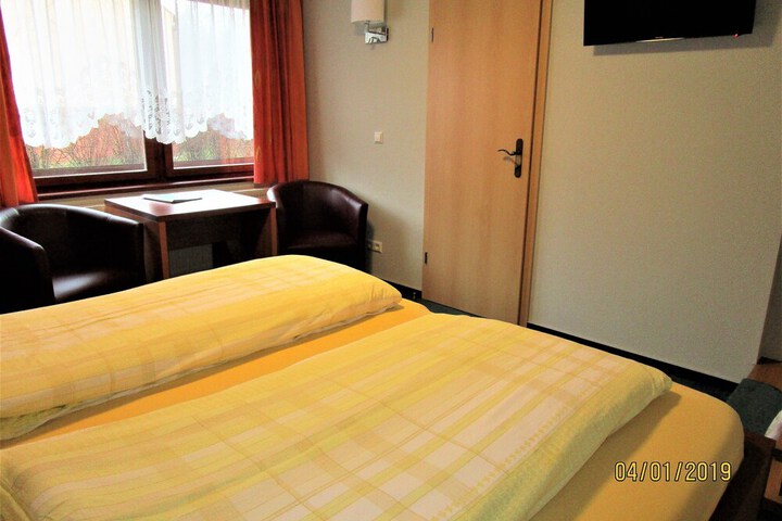 Room 6 of 59