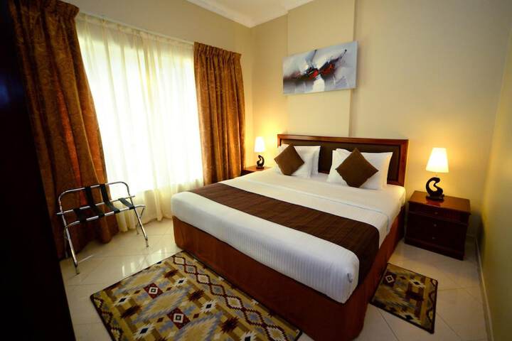Room 10 of 65