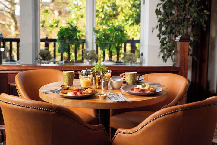Breakfast/Coffee Service 26 of 42