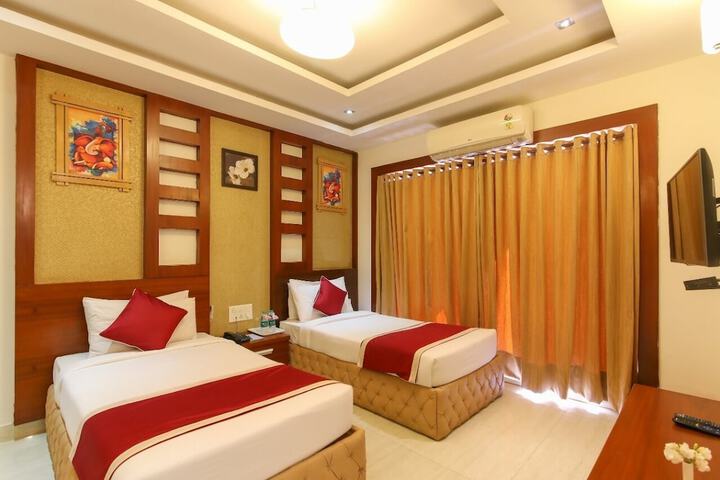 Room 26 of 74
