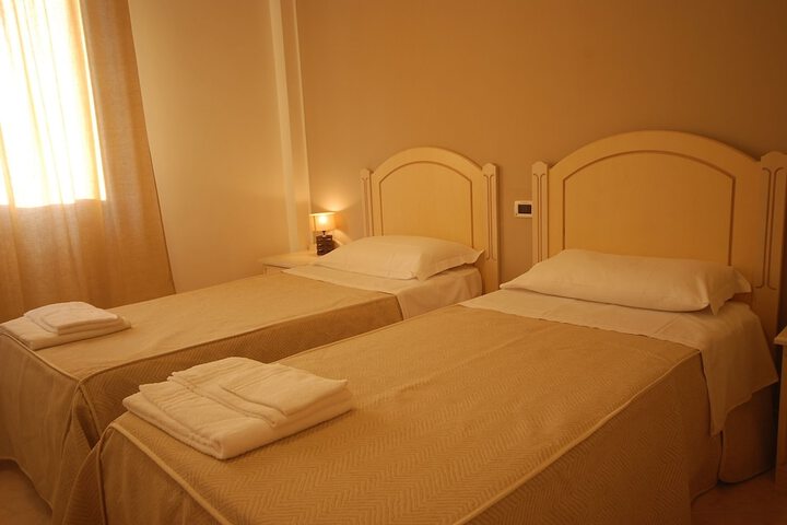 Room 15 of 59