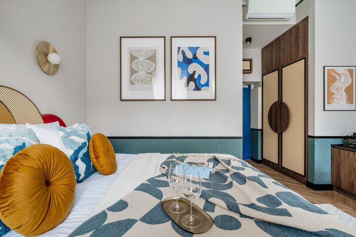 Room 9 of 224