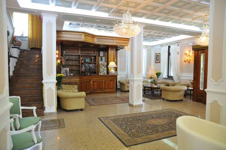 Hotel Interior 4 of 63