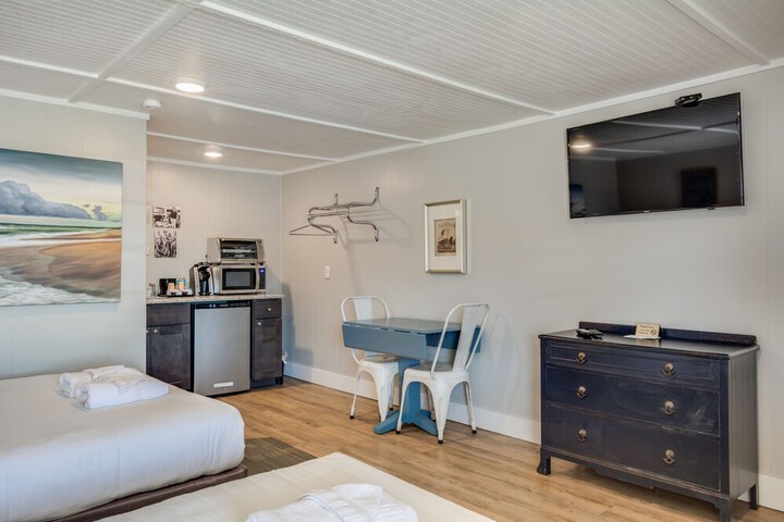 Room 25 of 52