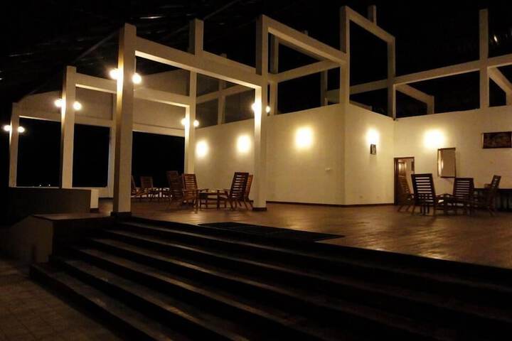 Hotel Naaval