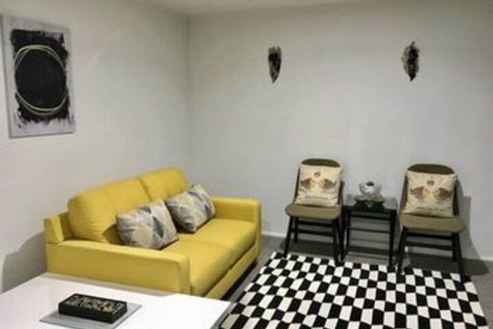 Room 12 of 21