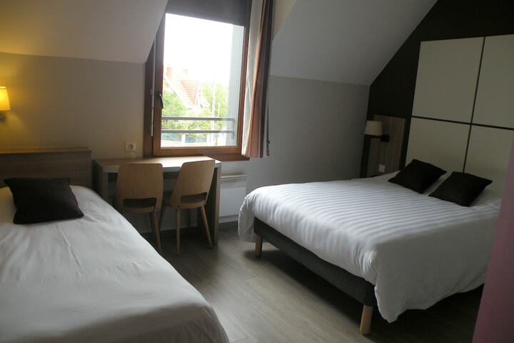 Room 7 of 46
