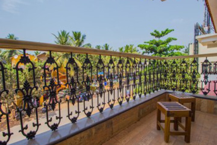 Terrace/Patio 2 of 28