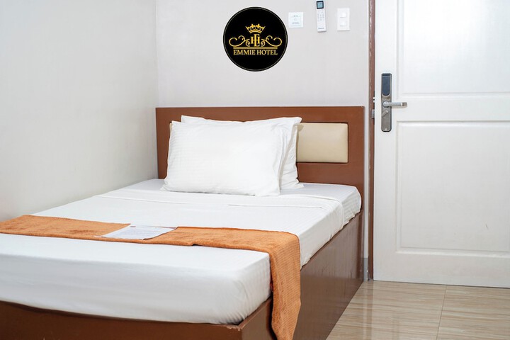 EMMIE HOTEL