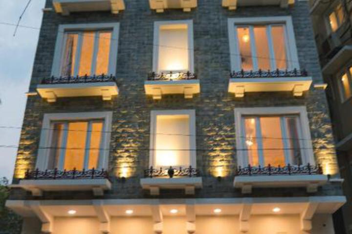 Hotel Naren Villa