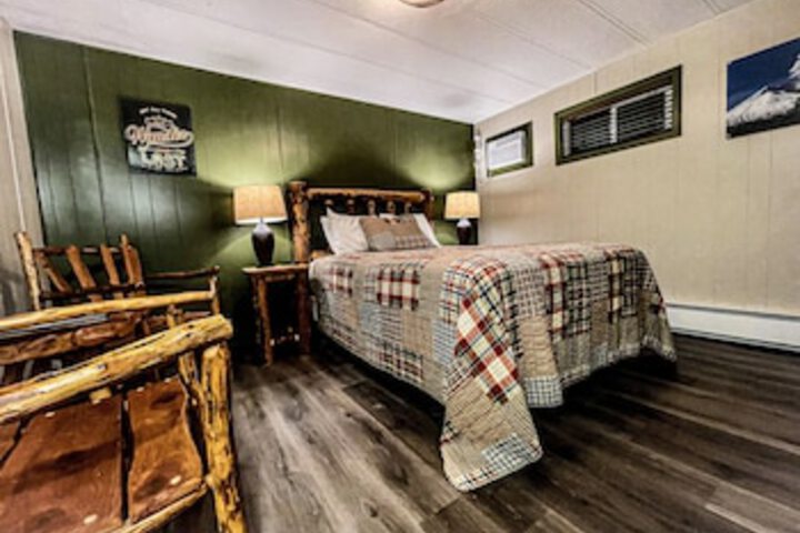 Room 151 of 504