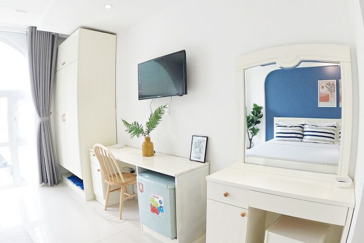 Room 12 of 70