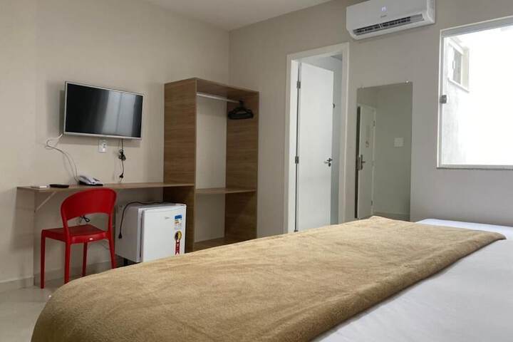 Room 18 of 40