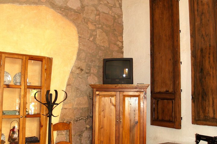 Room 15 of 65