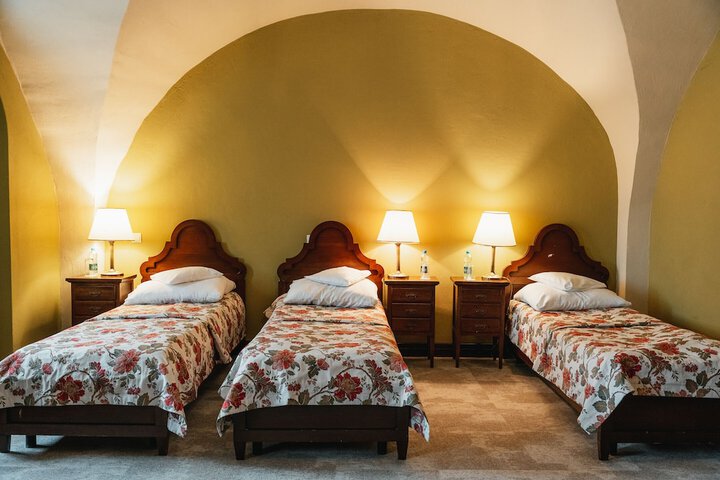 Room 40 of 130