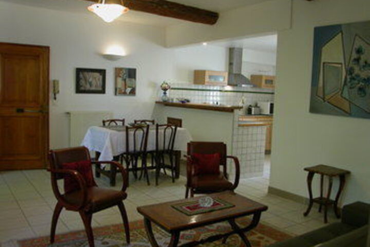 Room 40 of 48