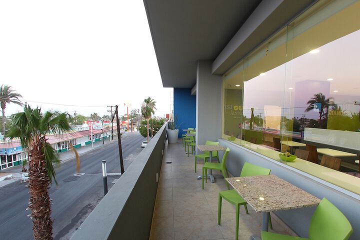 Guest Lobby